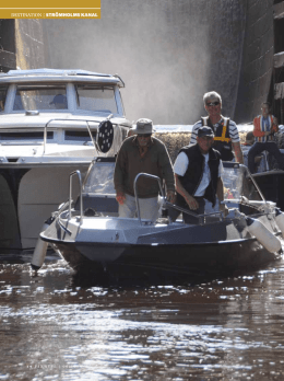 fyra män i en båt - Strömsholms kanal