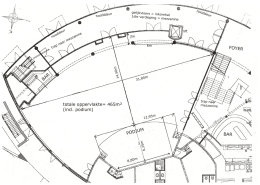 BAR totale oppervlakte= 465m&sup2; (incl. podium)